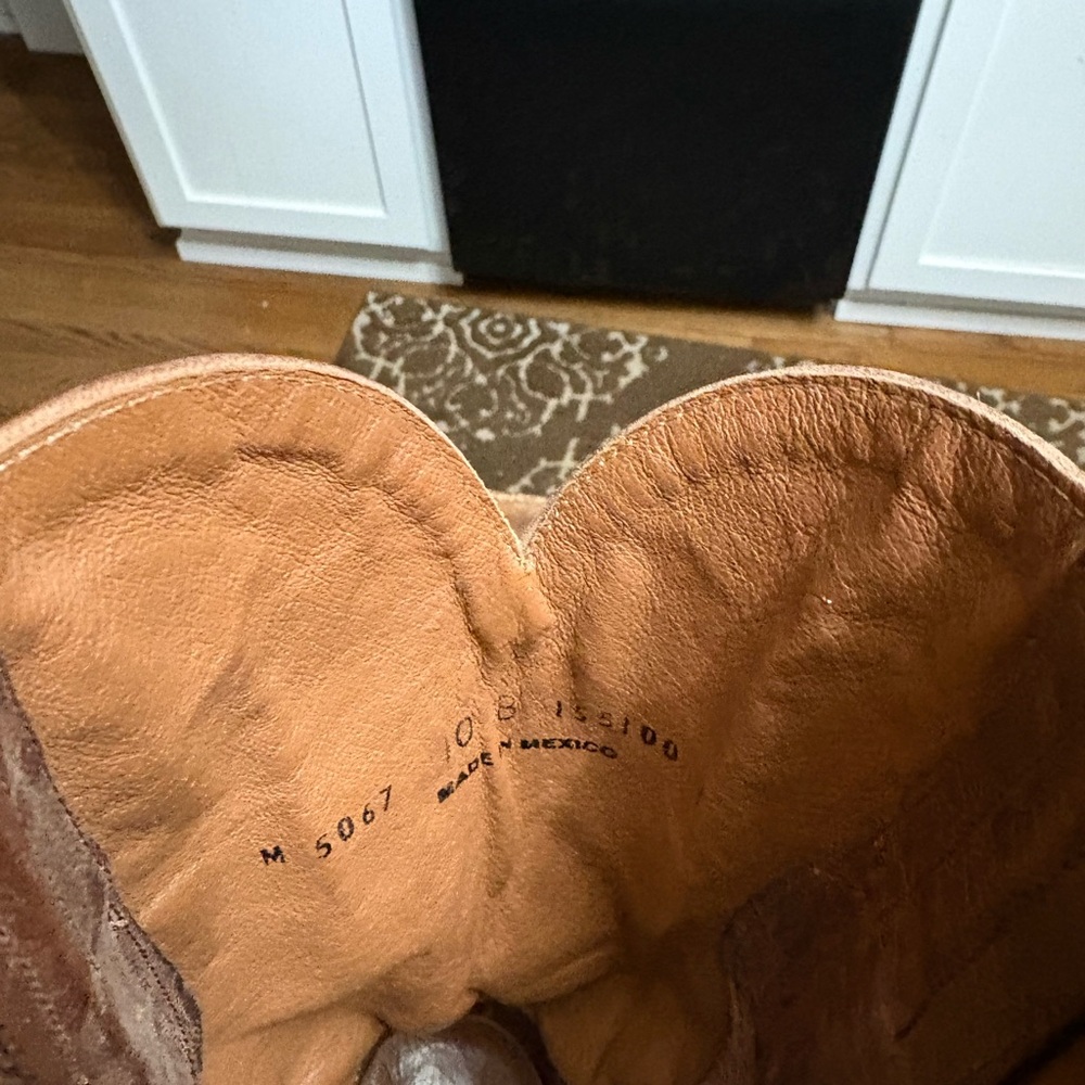 Lucchese Brown Leather Western Heeled Cowboy Boot - Picture 3 of 4